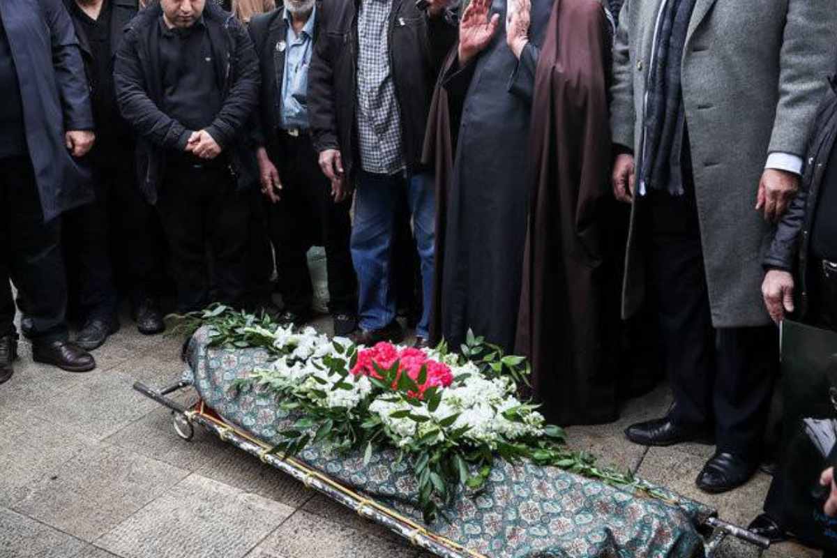 در تشییع جنازه چه بگوییم