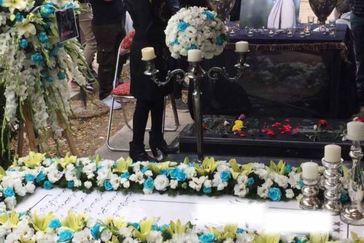 آداب برگزاری مراسم سر مزار