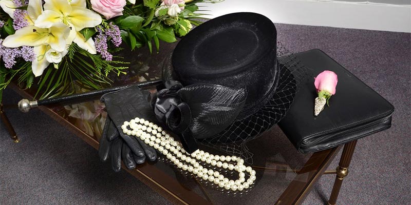 لباس سیاه را چه زمانی درمی‌آورند؟ مراسم از عزا درآوردن چگونه برگزار می‌شود؟