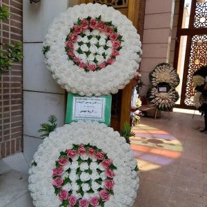 تاج گل صورتی و سفید مصنوعی 2طبقه مدل 16 محک